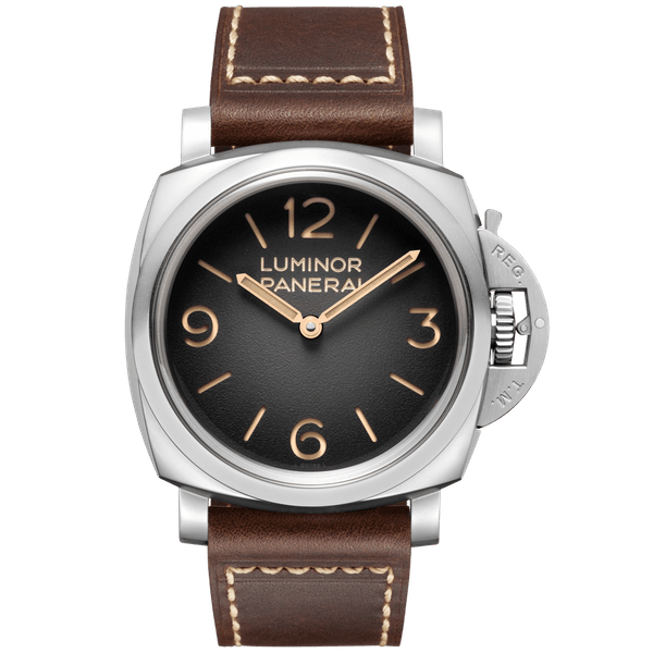 PAM01628_FRONT_B